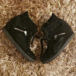 𝅺BATA made in Italy suede boots size 39